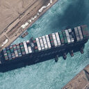 Dünya ticaretini aksatmıştı: Mısır Süveyş Kanalı'nı kapatan gemiyi alıkoyacak