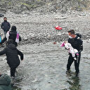 Denizde sürüklenince adada mahsur kaldılar: 48 göçmenin imdadına Sahil Güvenlik yetişti