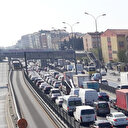 İstanbul'da yoğunlukta değişen bir şey yok: Avcılar ve Küçükçekmece'de trafik kilit