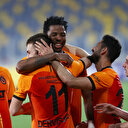 Galatasaray, Gençlerbirliği deplasmanında hata yapmadı