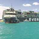 Süveyş'i tıkayan geminin sahibi tazminatı yükün sahipleriyle paylaşmak istiyor