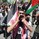 Filistin halkı İsrail zulmüne karşı sokağa döküldü