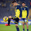 Fenerbahçe'nin elinden kaçırdığı Ömer Faruk Beyaz yeni formasıyla poz verdi