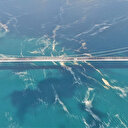 Osmangazi Köprüsü’nü saran deniz salyası havadan görüntülendi