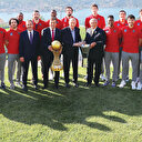 Brüksel’de yüz yüze