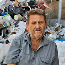 Tek başına yemek yiyemiyor herkese yemek ısmarlıyor: Babamın alışkanlığını devam ettiriyorum