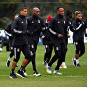 Beşiktaş'ın Slovakya kampına karantina engeli