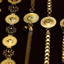 Altın fiyatlarında düşüş sürüyor