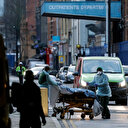 İngiltere’de korkutan gelişme: Solunum cihazına bağlı hasta sayısı yüzde 41 arttı