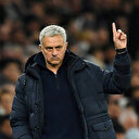 Beşiktaş'ın golcü transferi Mourinho'ya takıldı