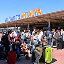 Antalya'ya turist akını: 4 günde geçen yılın temmuzunu geçti