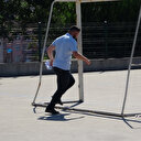 Kimliğini unutan genç sınav salonuna böyle koştu