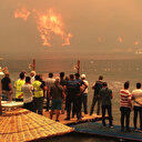 Çökertme Mahallesi alevlere teslim oldu: Termik santral tehlike altında