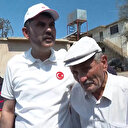 Yanan evin bir odasında yaşayan yaşlı çifte yeni konut: Bakan Kurum söz verdi hızla inşaata başlandı