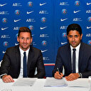 Lionel Messi resmen PSG'de
