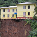 Rize'de heyelanda bahçesi hasar gören okul eğitime açılacak