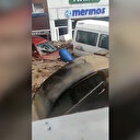Kastamonu'da sel sularının önüne ne kattıysa götürdüğü dehşet anları kaydedildi