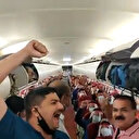 Afganistan'dan tahliye edilen Hindistan vatandaşlarının sevinci kameralara böyle yansıdı