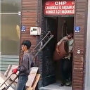 CHP'nin mülteci çelişkisi: Parti binasında çalıştırdılar