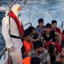 Çanakkale'de yelkenli teknedeki 59 düzensiz göçmen kurtarıldı