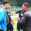 Vitor Pereira, Mesut Özil ile özel bir toplantı yaptı: Neden oynamıyor?