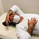 Evinin önünde ayı saldırdı: Bacaklarımdan tutup beni yere düşürdü