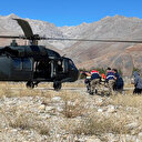 Tunceli'de ayı saldırısı sonucu yaralanan şahıs askeri helikopterle hastaneye kaldırıldı