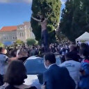 Boğaziçi Üniversitesinde eylemci öğrenciler Rektör Naci İnci'nin aracının üzerine çıktı