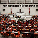 Altı parti arayışta