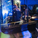 'Pes' dedirten olay: Otobüsten inmeyen koronavirüs hastasını polis indirdi