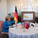 Cumhurbaşkanı Erdoğan'dan Merkel'e Ortaköy tablosu