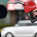 Benzine bu geceden itibaren 44 kuruş zam