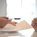 Açıklamaya 'nafaka' yerine 'sadaka' yazınca bir kez daha nafaka ödedi