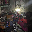 Yere düşen mum odayı yaktı: Bir kişi dumandan etkilendi