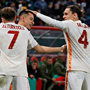 Aslan zirveyi korumak istiyor