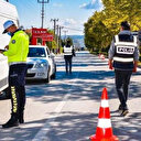 İçişlerinden 'Güven Huzur' uygulaması: 1111 suçlu yakalandı