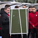 Kuntz'dan millilere: "Erken gol fark getirir"