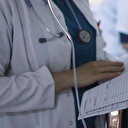 Doktorların ek göstergesini artıran düzenleme TBMM'de kabul edildi