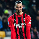 Zlatan Ibrahimovic Milan'ı ipten aldı