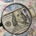 Vatandaş dolar bozdurma yarışında: Bankaların uygulamaları ve telefonları kilitlendi