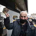 Dolarda sert düşüş sonrası vatandaşlar döviz bürolarına akın etti: Zararda da olsam mutluyum