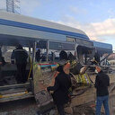 Ankara'da belediye otobüsü bariyere çarptı: 24 yaralı