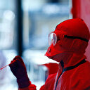 Avrupa'da sağlık sistemi kiltlenmek üzere: Omicron hızla yayılıyor