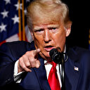 Trump'tan Biden'a sert sözler: Ülkemizi yok ediyor