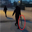 Sokakta döner bıçağıyla yürüyen Suriyeliler yakalandı