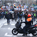 Avrupa sokakta: Aşı karşıtı eylemler artmaya devam ediyor