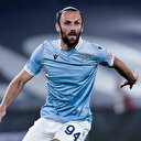 Fenerbahçe, Vedat Muriqi'in Lazio'da kalması için baskı yapıyor