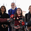 CHP’li kadın milletvekilleri Sedef Kabaş’ı cezaevinde ziyaret etti