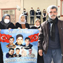 HDP önündeki aileler yıl dönümünde Gara şehitlerini andı