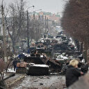 Rus ilerleyişine karşı köprüler yıkıldı: Ele geçirilen tanklardan barikat kuruldu